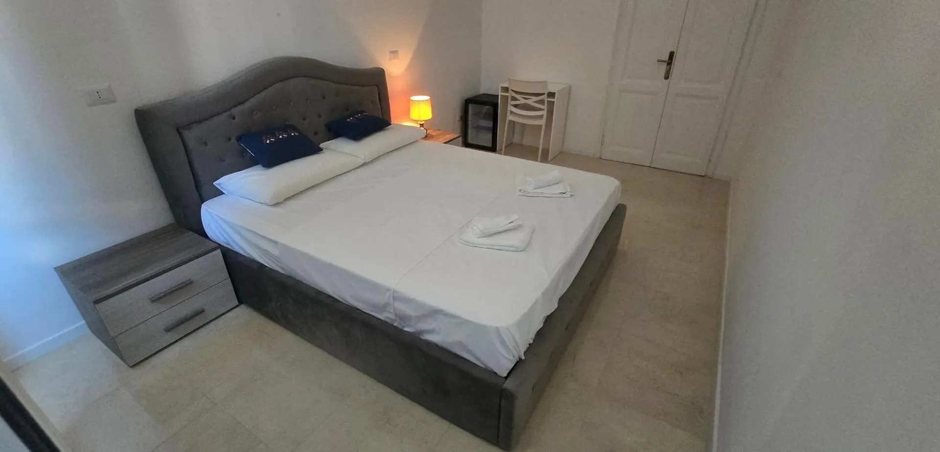 Hotel Raynova Roma Italia